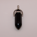 Pendentif de protection à double pointe en onyx