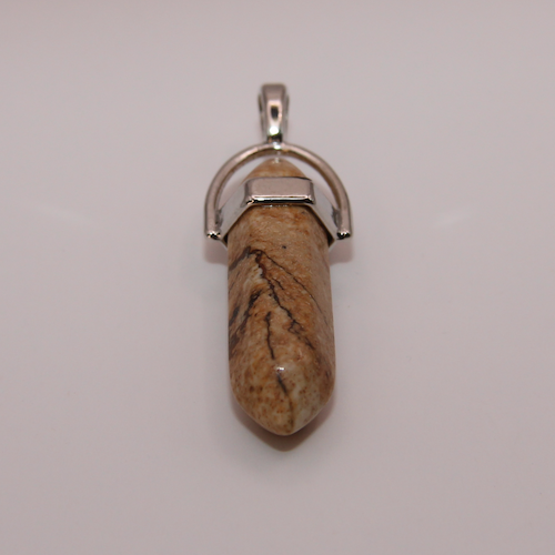 Pendentif en jaspe à double pointe